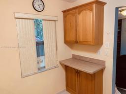 Picture of 7680 NW 1St St # 107, Margate, FL 33063