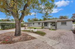 Picture of 18600 NE 7Th Ct, North Miami Beach, FL 33179