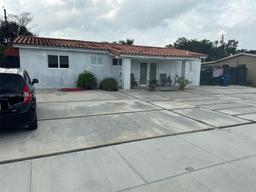 Picture of 17410 NW 81St Ave, Hialeah, FL 33015