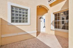 Picture of 18731 NW 12Th St, Pembroke Pines, FL 33029