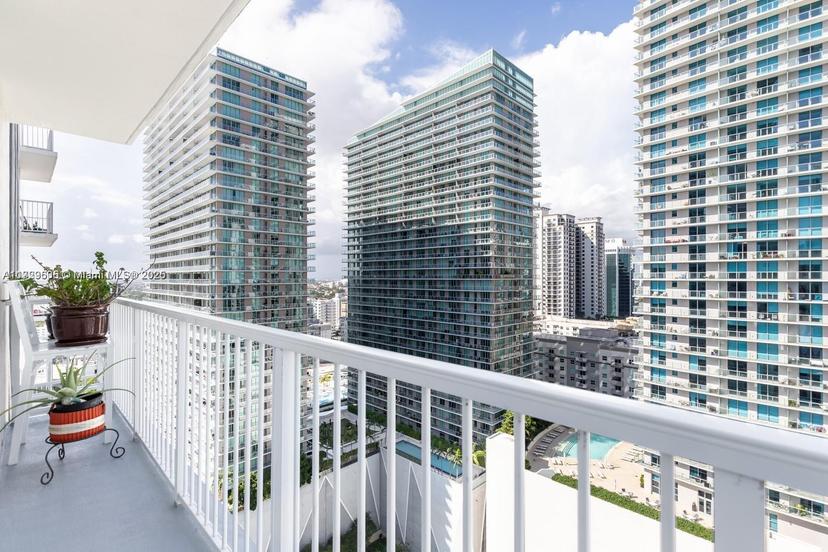 Picture of 1250 S Miami Ave # 2214, Miami FL 33130