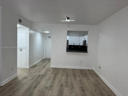 Picture of 1300 NE 109Th St # 207, Miami, FL 33161