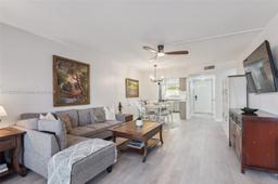 Picture of 2600 W Sunrise Lakes Dr # 209, Sunrise, FL 33322