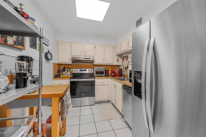 Picture of 1666 West Ave # 207, Miami Beach FL 33139