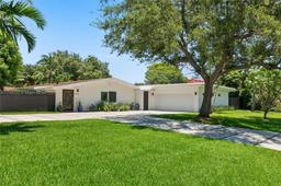 Picture of 7425 SW 139Th Ter, Palmetto Bay, FL 33158