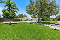 Picture of 7425 SW 139Th Ter, Palmetto Bay, FL 33158