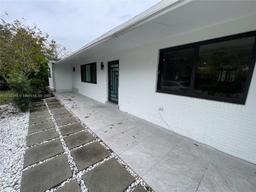 Picture of 27910 SW 162Nd Ave, Homestead, FL 33031