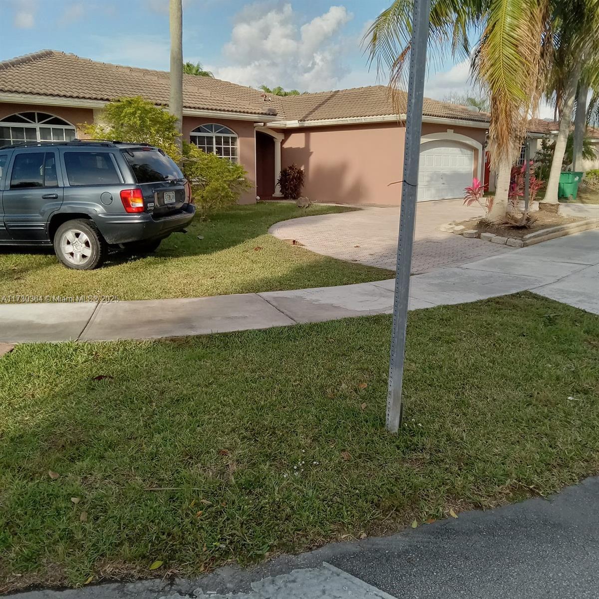 Picture of 15355 SW 171St St, Miami, FL 33187