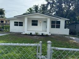 Picture of 4725 NW 16Th Ave, Miami, FL 33142