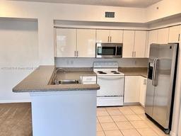 Picture of 2301 W Preserve Way # 206, Miramar, FL 33025