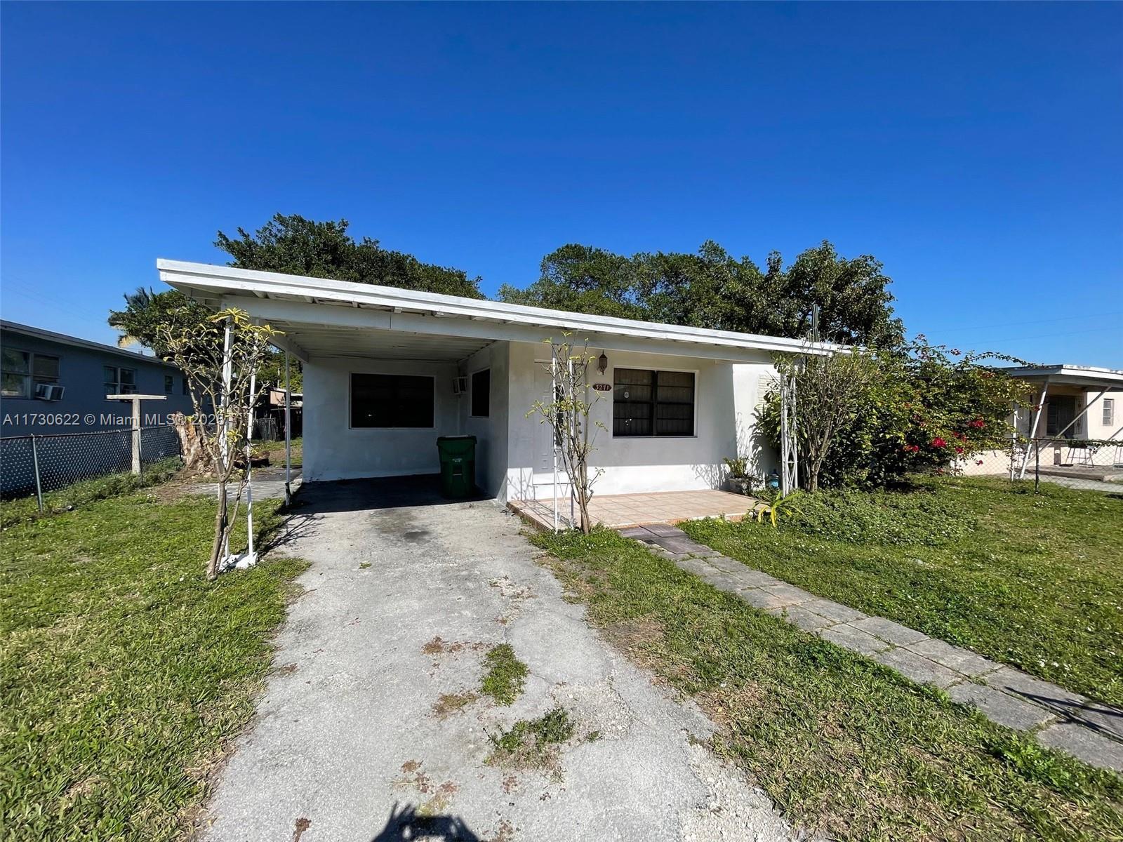 Picture of 3271 NW 132Nd Ter, Opa-Locka, FL 33054