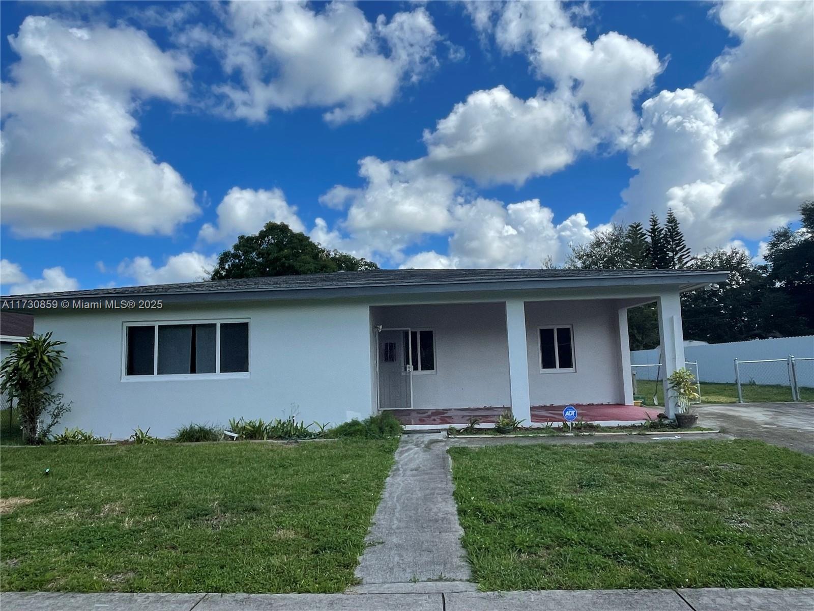 Picture of 16025 NW 20Th Ave, Miami Gardens, FL 33054