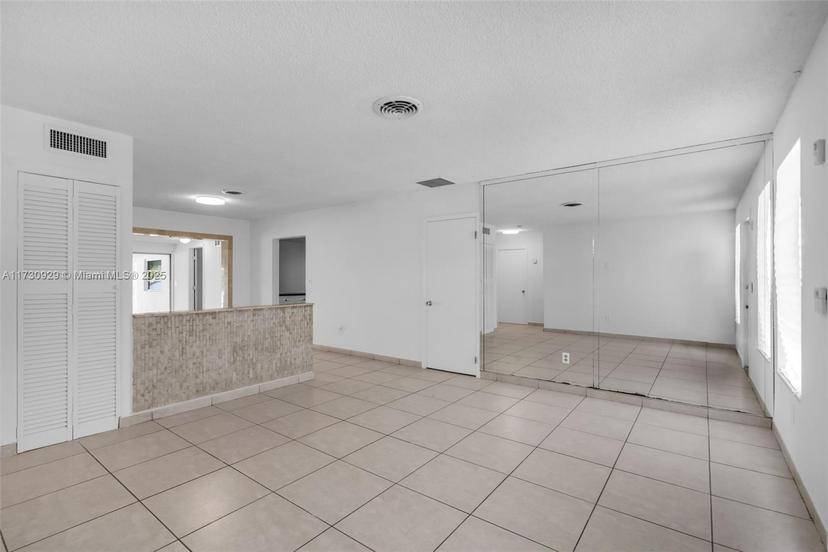 Picture of 6360 W 16Th Ave, Hialeah FL 33012