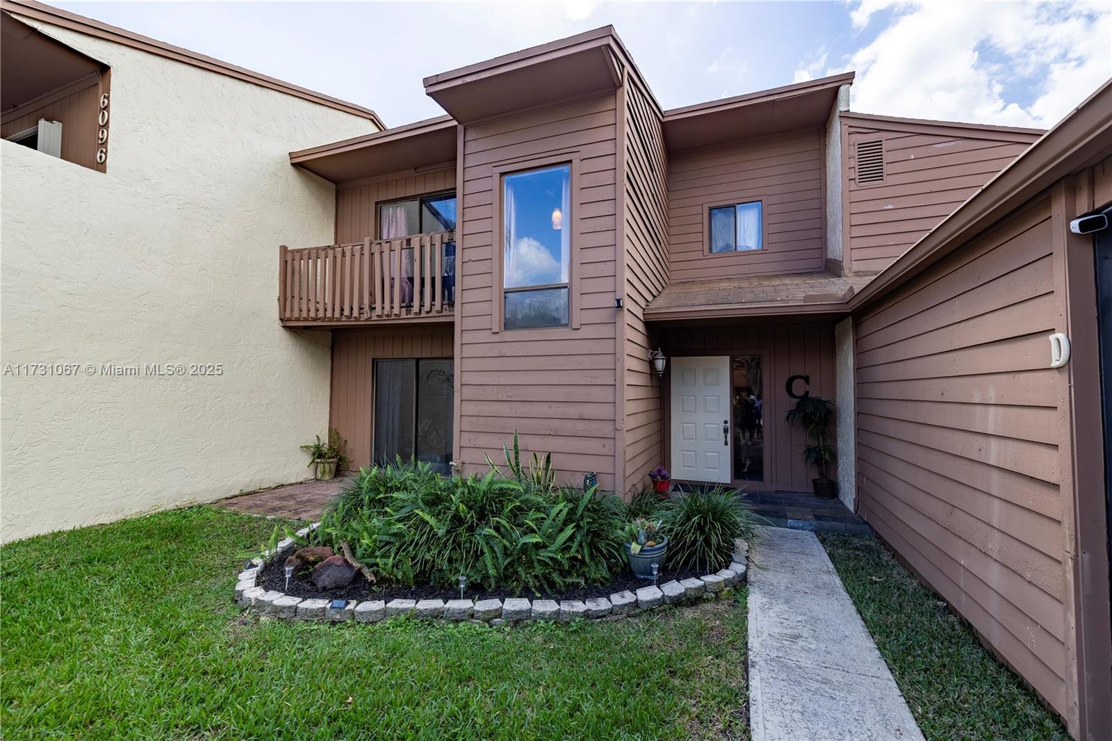 Picture of 6096 Buckeye Ct, Tamarac, FL 33319