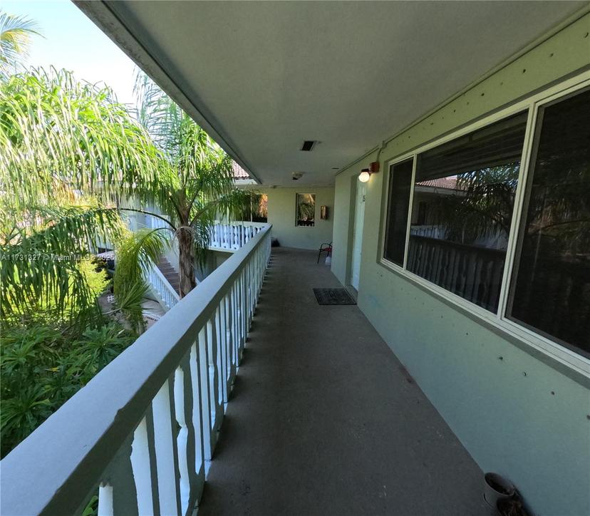 Picture of 1423 Holly Heights Dr # 15, Fort Lauderdale FL 33304