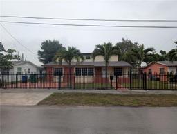 Picture of 1631 NW 155Th St, Miami Gardens, FL 33054