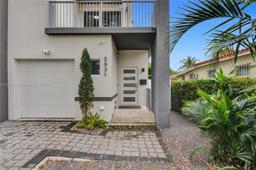 Picture of 2931 SW 38Th Ct, Miami, FL 33134