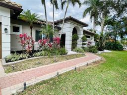 Picture of 13357 SW 42 Street, Davie, FL 33330