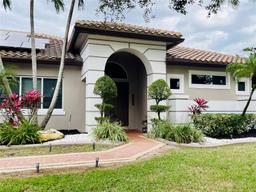 Picture of 13357 SW 42 Street, Davie, FL 33330