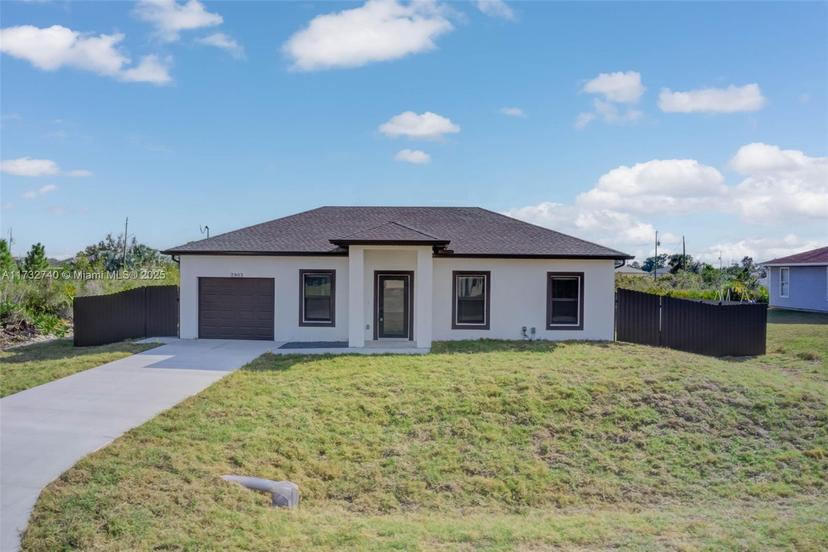 Picture of 2903 64Th St W, Lehigh Acres FL 33971