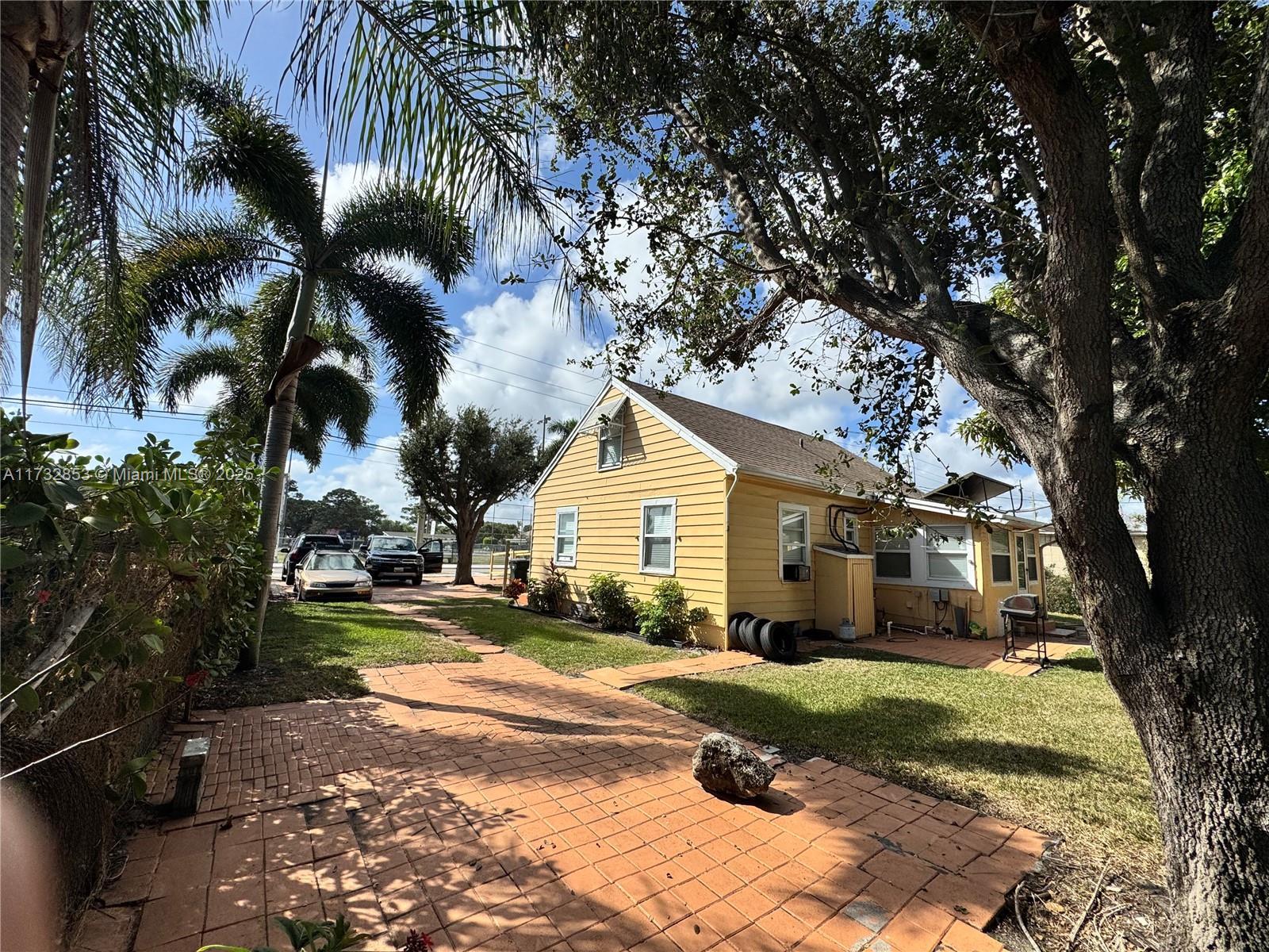 Picture of 619 SW 10Th St, Delray Beach, FL 33444