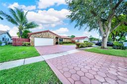 Picture of 9693 NW 28Th St, Coral Springs, FL 33065