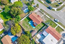 Picture of 3041 NW 210 Terrace, Miami Gardens, FL 33056