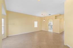 Picture of 1237 NW 167Th Ave, Pembroke Pines, FL 33028