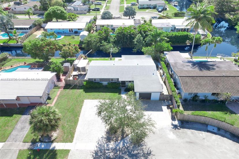 Picture of 2720 SW 19Th Street, Fort Lauderdale FL 33312