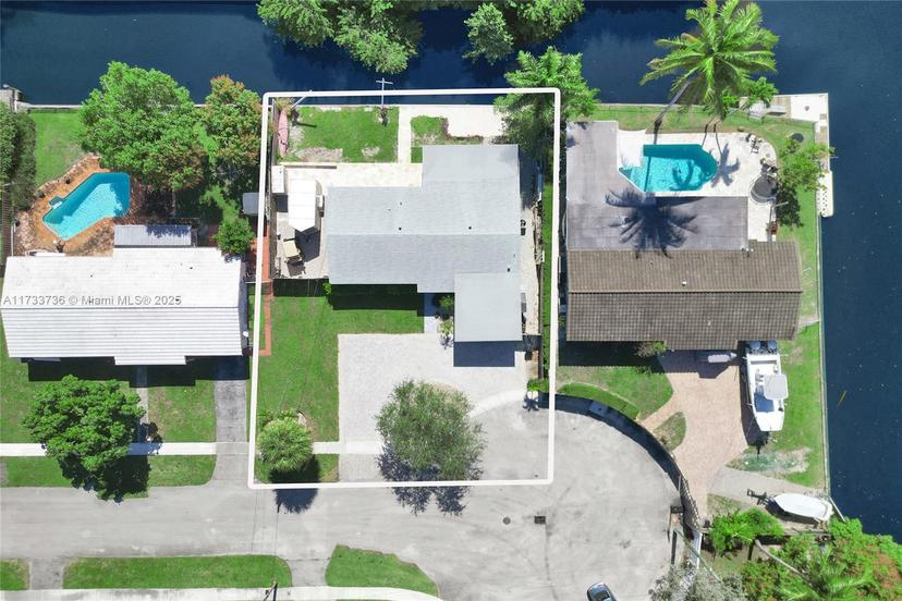 Picture of 2720 SW 19Th Street, Fort Lauderdale FL 33312