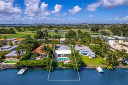 Picture of 410 S Shore Dr, Miami Beach, FL 33141