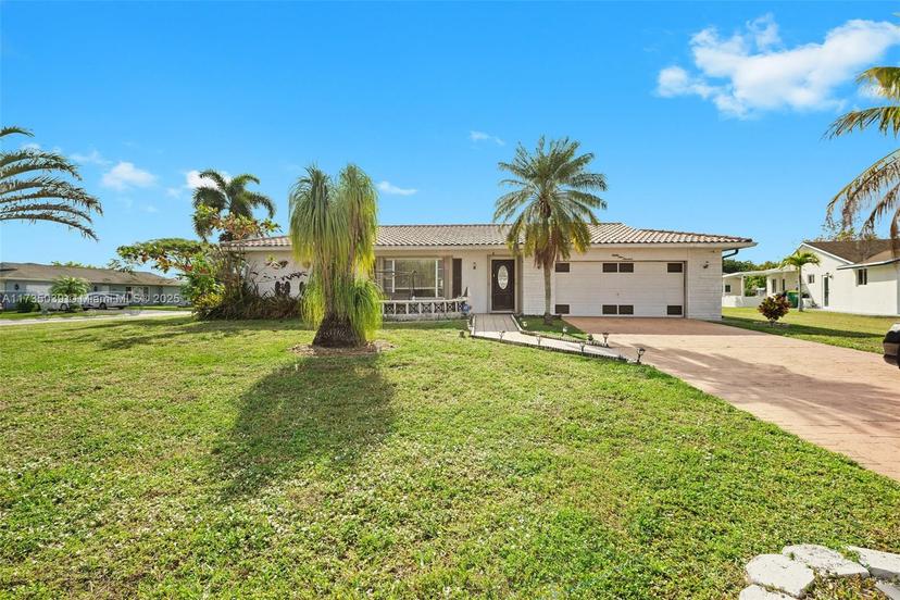 Picture of 8900 NW 70Th Ct, Tamarac FL 33321