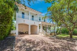 Picture of 235 Cranwood Dr, Key Biscayne, FL 33149