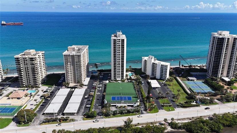 Picture of 5420 N Ocean Dr # 1106, Singer Island FL 33404