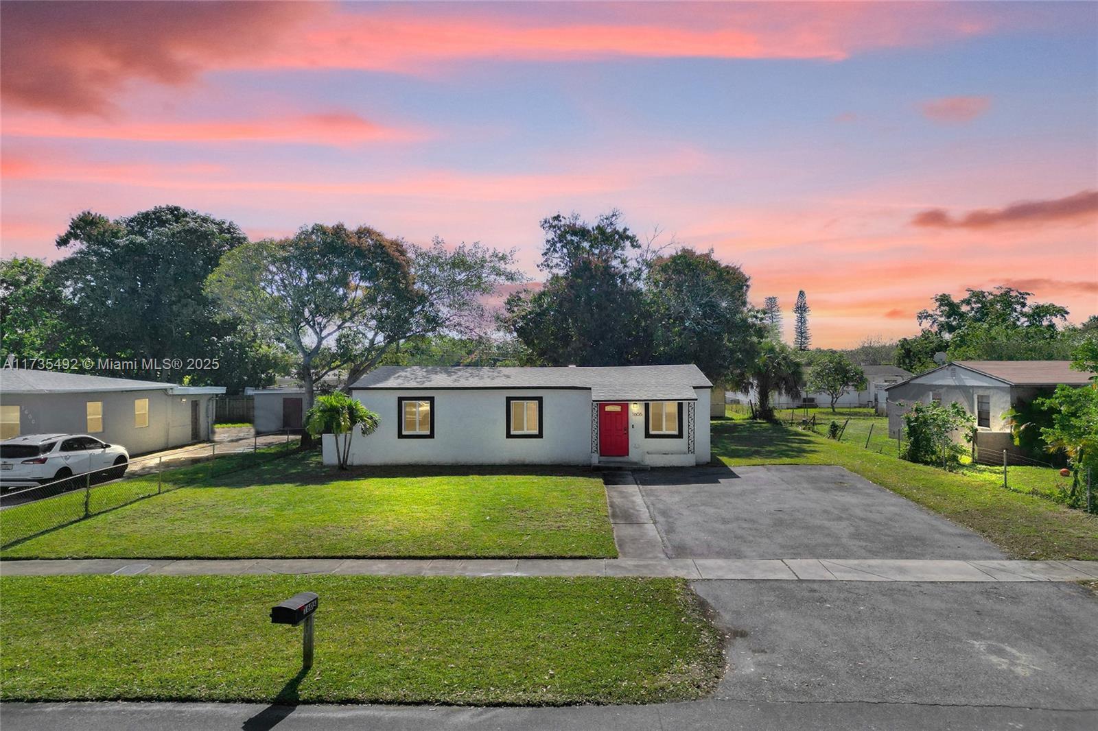 Picture of 1606 NW 13Th Ct, Fort Lauderdale, FL 33311