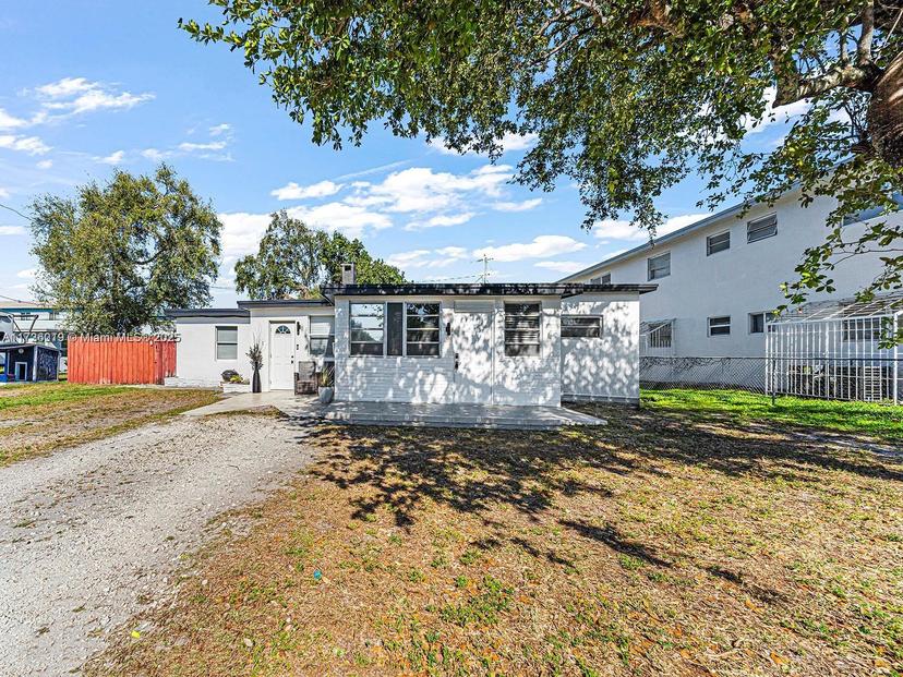 Picture of 6109 Garfield St, Hollywood FL 33024