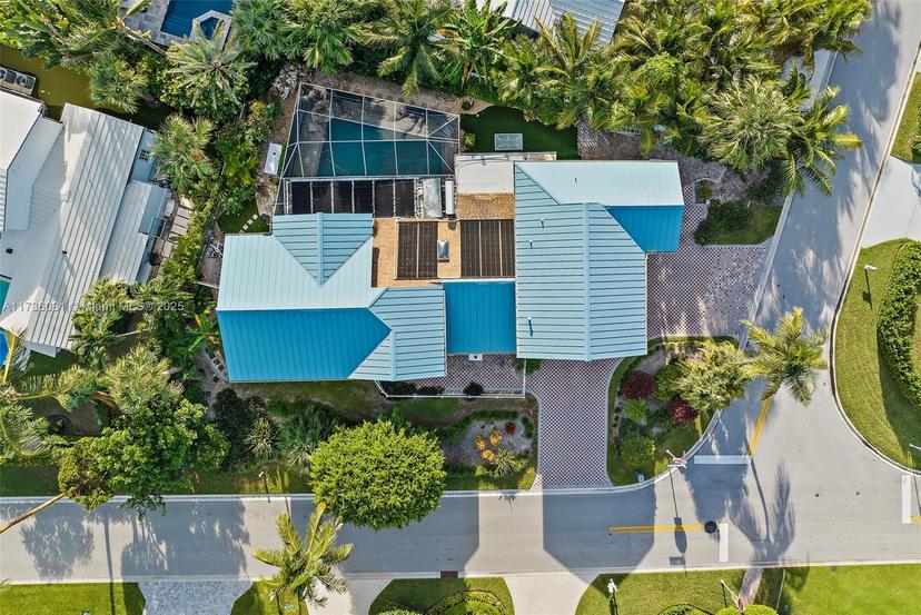 Picture of 219 Colony Rd, Jupiter Inlet Colony FL 33469