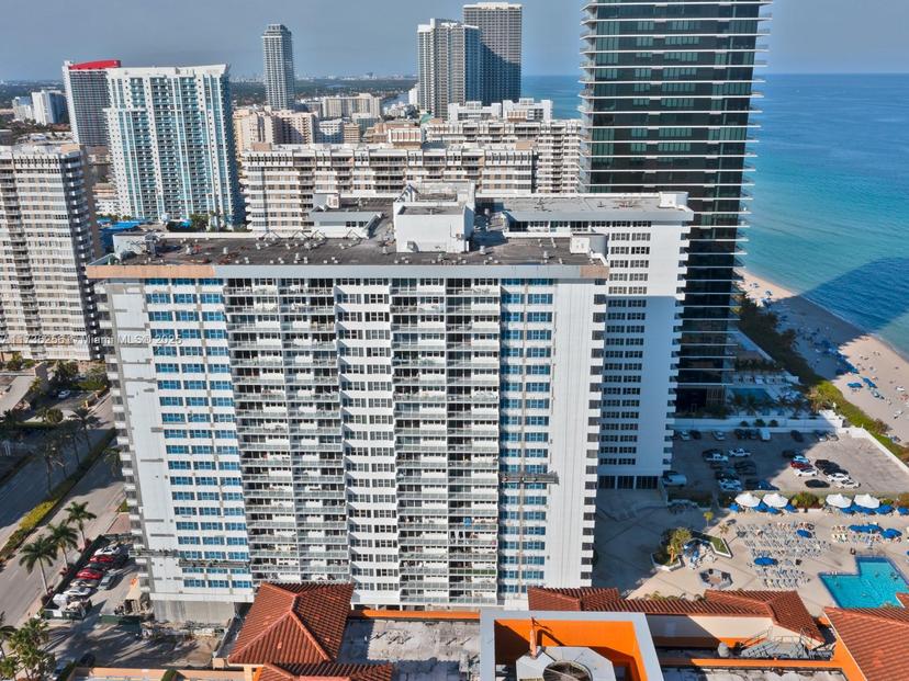 Picture of 2030 S Ocean Dr # 1414, Hallandale Beach FL 33009