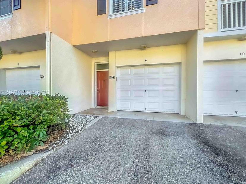 Picture of 125 Galicia Way # 204, Jupiter FL 33458