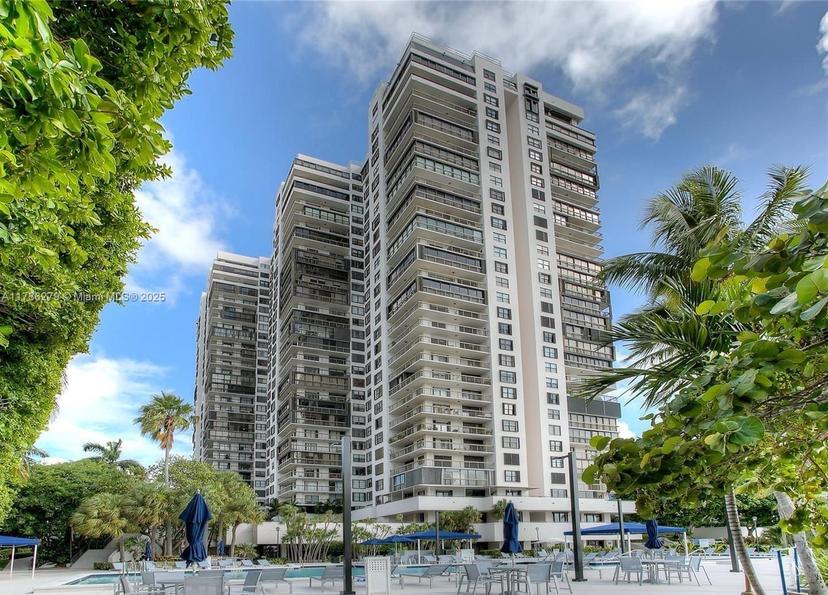 Picture of 2333 Brickell Ave. # 208, Miami FL 33129