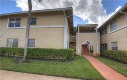 Picture of 10116 Twin Lakes Dr # C, Coral Springs, FL 33071