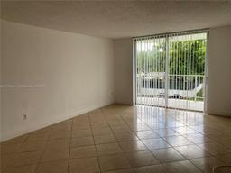 Picture of 492 NW 165Th St Rd # 309, Miami, FL 33169