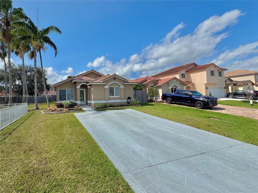 Picture of 21496 SW 87Th Pl, Cutler Bay FL 33189