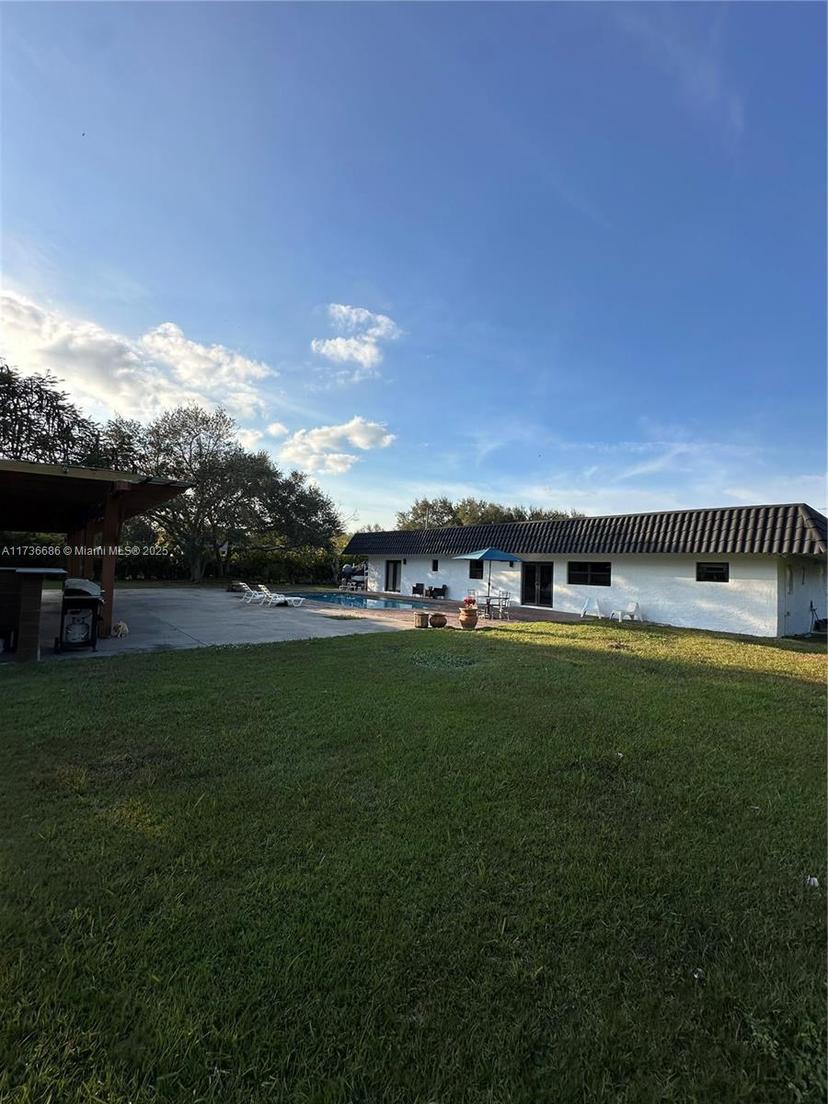 Picture of 15200 SW 268Th St, Homestead FL 33032