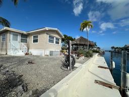 Picture of 1693 Bayview Dr, Lower Keys, FL 33042