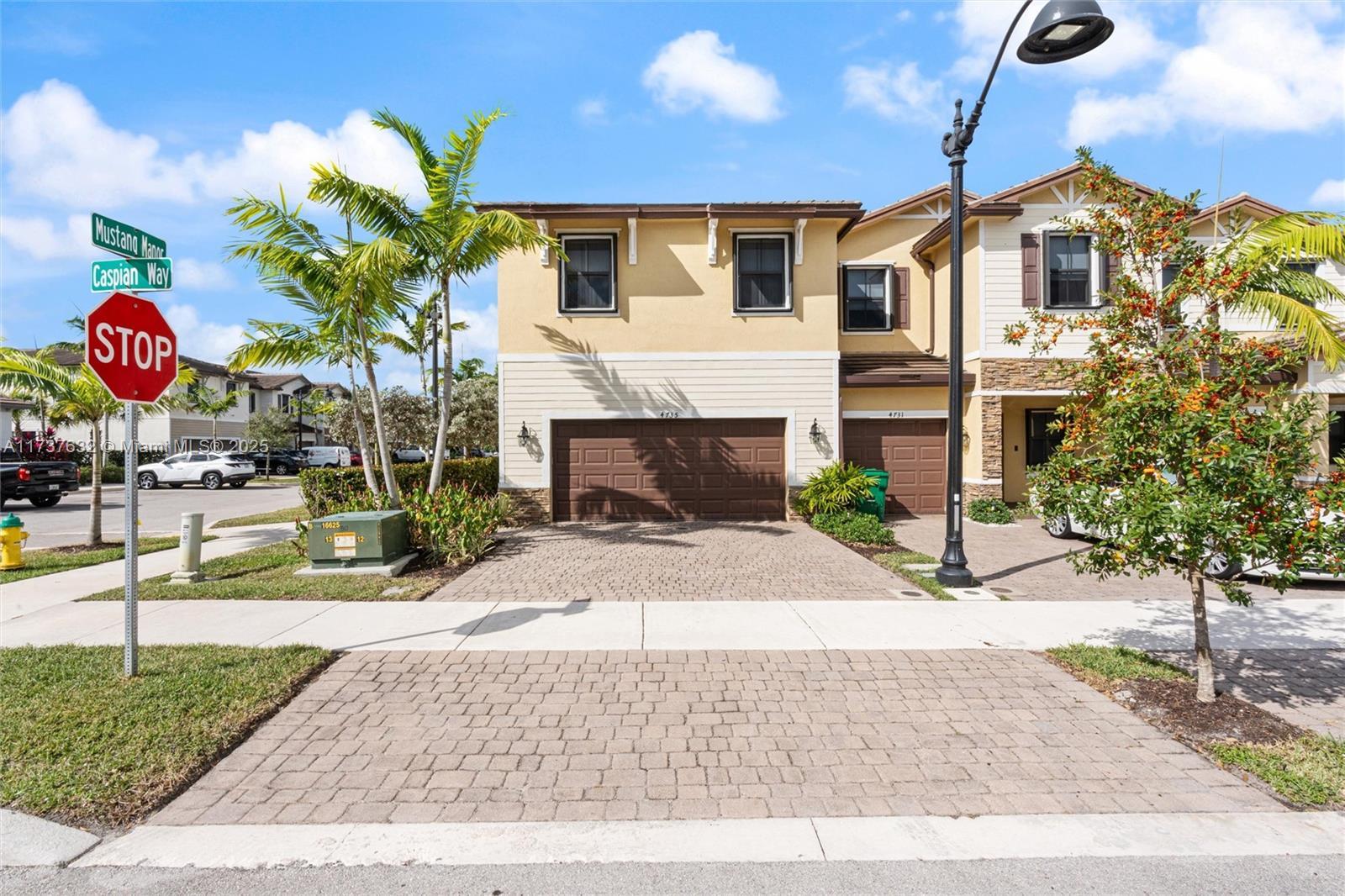 Picture of 4735 Caspian Way, Davie, FL 33314