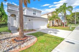 Picture of 2324 NW 157Th Ave, Pembroke Pines, FL 33028