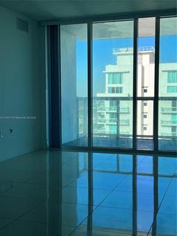 Picture of 1861 NW S River Dr # 2301, Miami, FL 33125