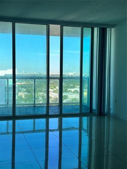 Picture of 1861 NW S River Dr # 2301, Miami, FL 33125