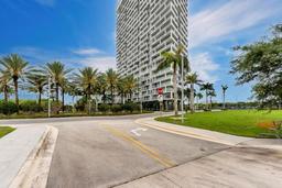 Picture of 2000 Metropica Way # 2307, Sunrise, FL 33323